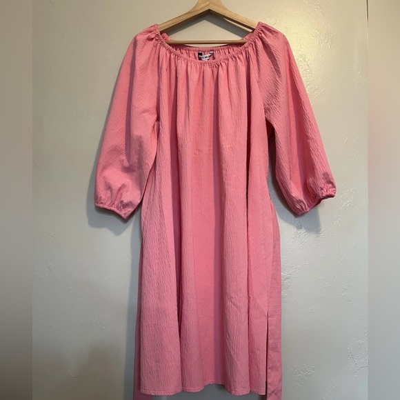 ELIZABETH AND JAMES Casual Pink
Light-Weight Quarter Sleeve Belted Shift Dress - Picture 5 of 13